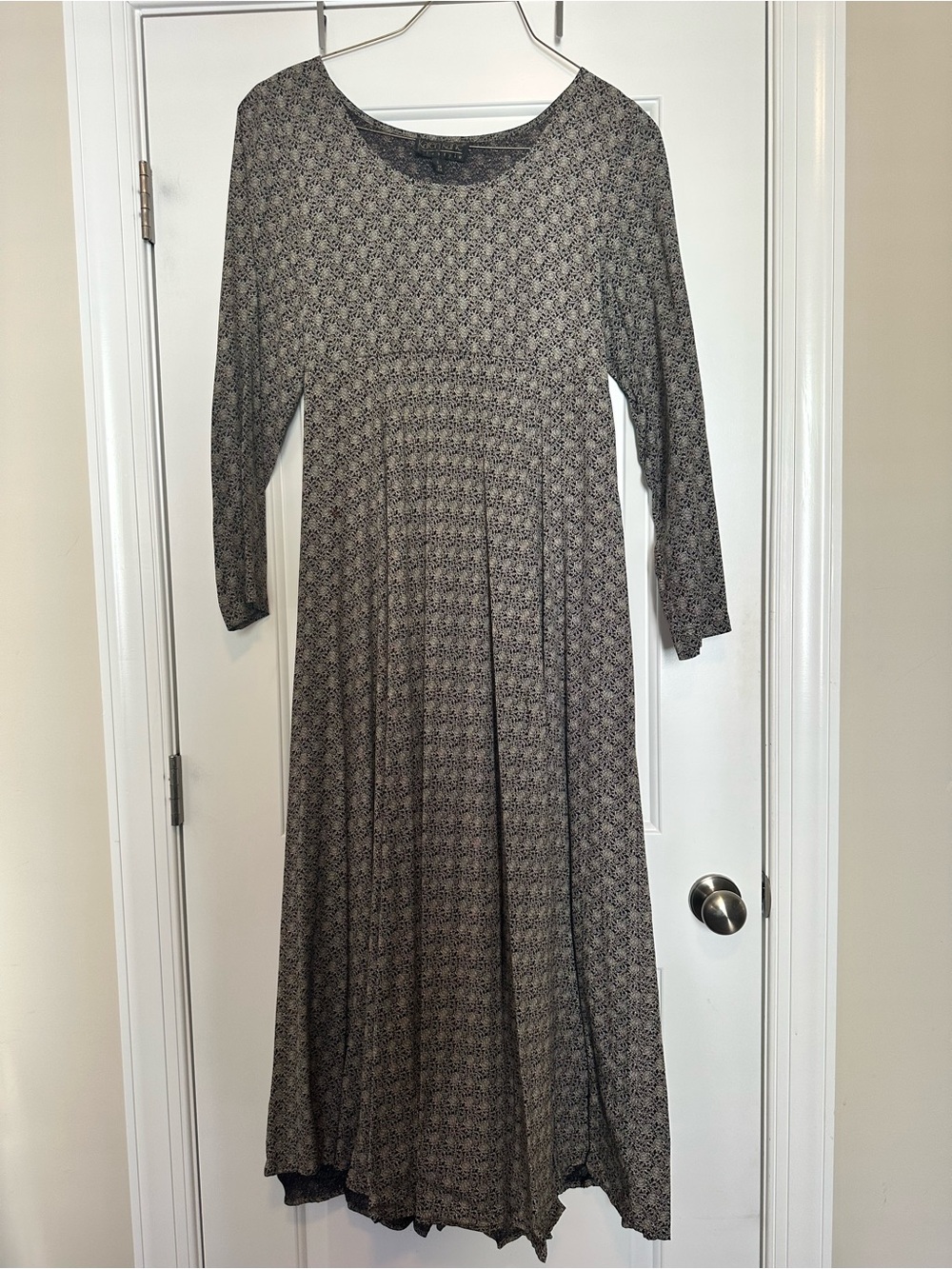Karen Kane Vintage Long Sleeve Printed Maxi Dress